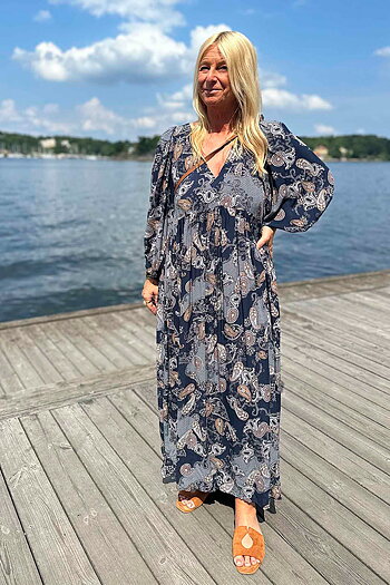 Isay - Annica Long Dress Autumn Paisley