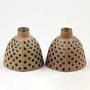 カリン・ビョールクイスト  Prunellaシリーズ  茶色いキャンドルホルダー  ドット柄  7.5cm  1950年代