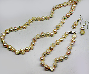 Hermoso conjunto de piedras preciosas de perlas genuinas