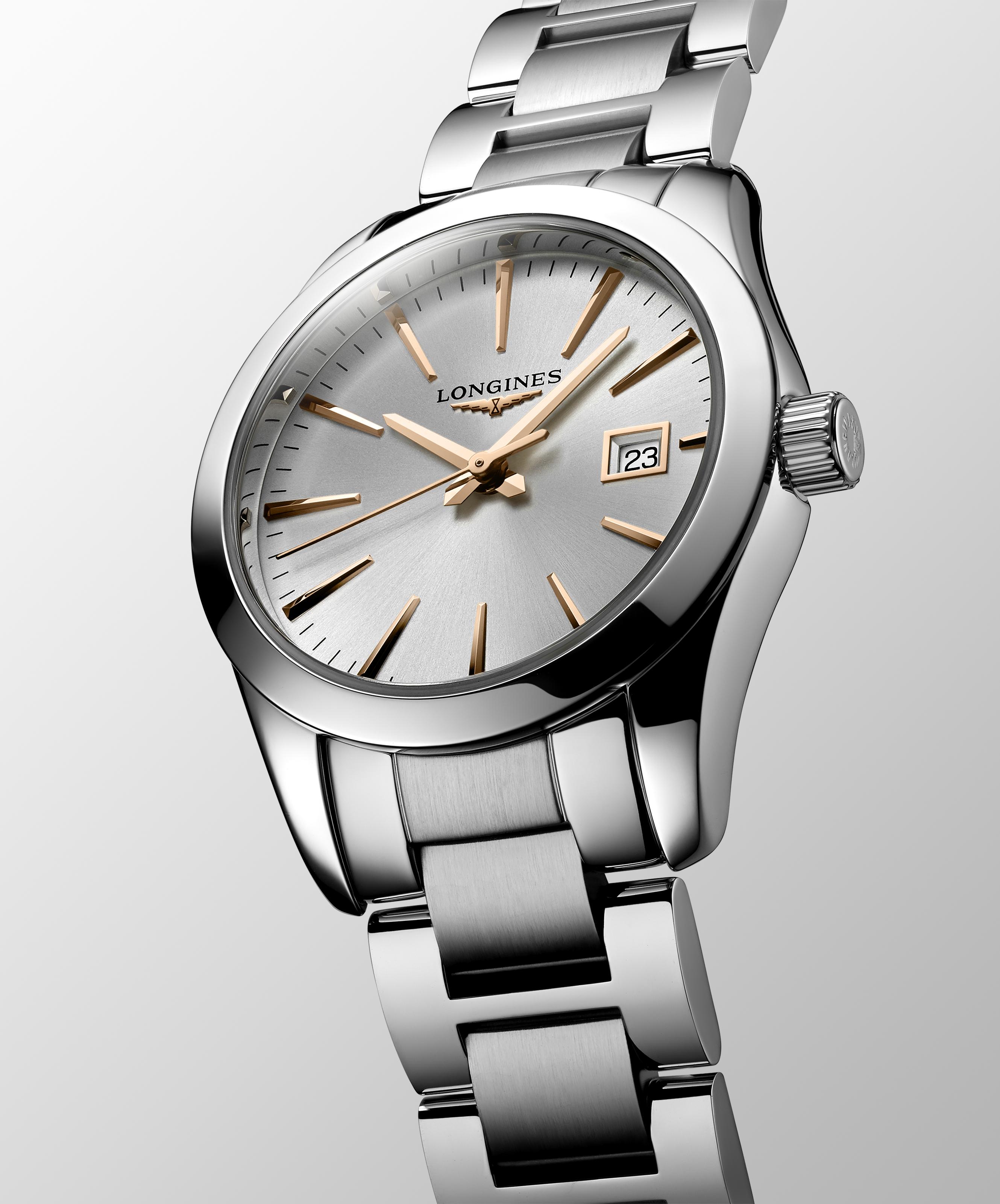 L2.286.4.72.6 Longines Conquest Classic 29,5 Silver