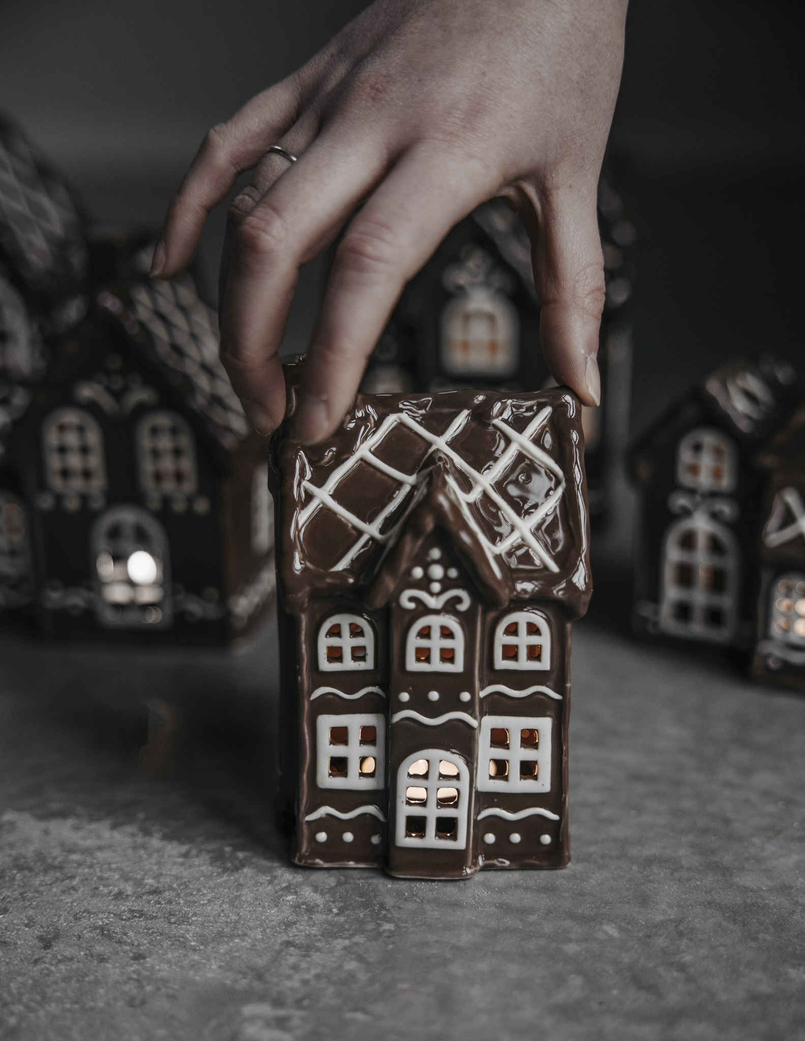 Julbyn No. 1 - Gingerbread house - House - House lantern - 6