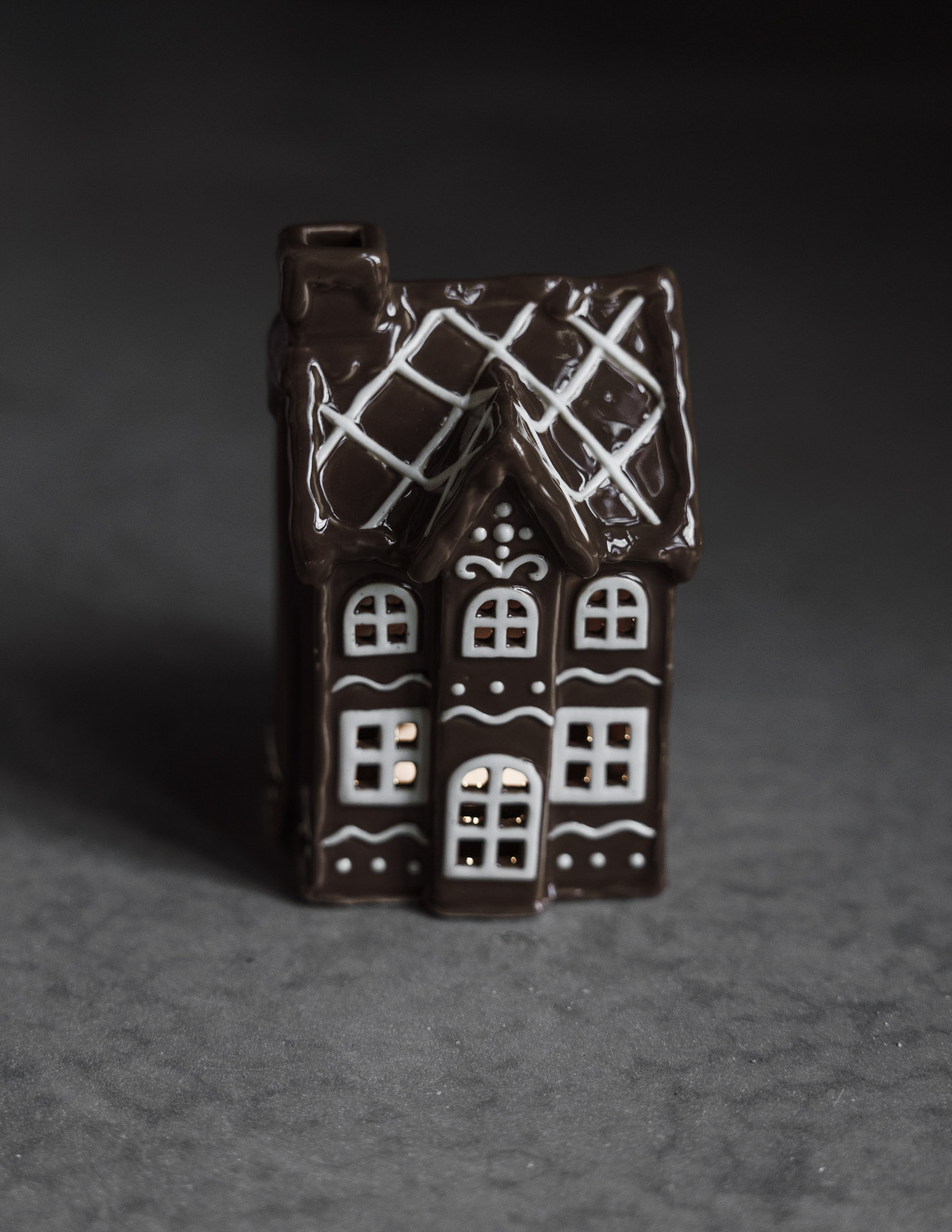 Julbyn No. 1 - Gingerbread house - House - House lantern - 4