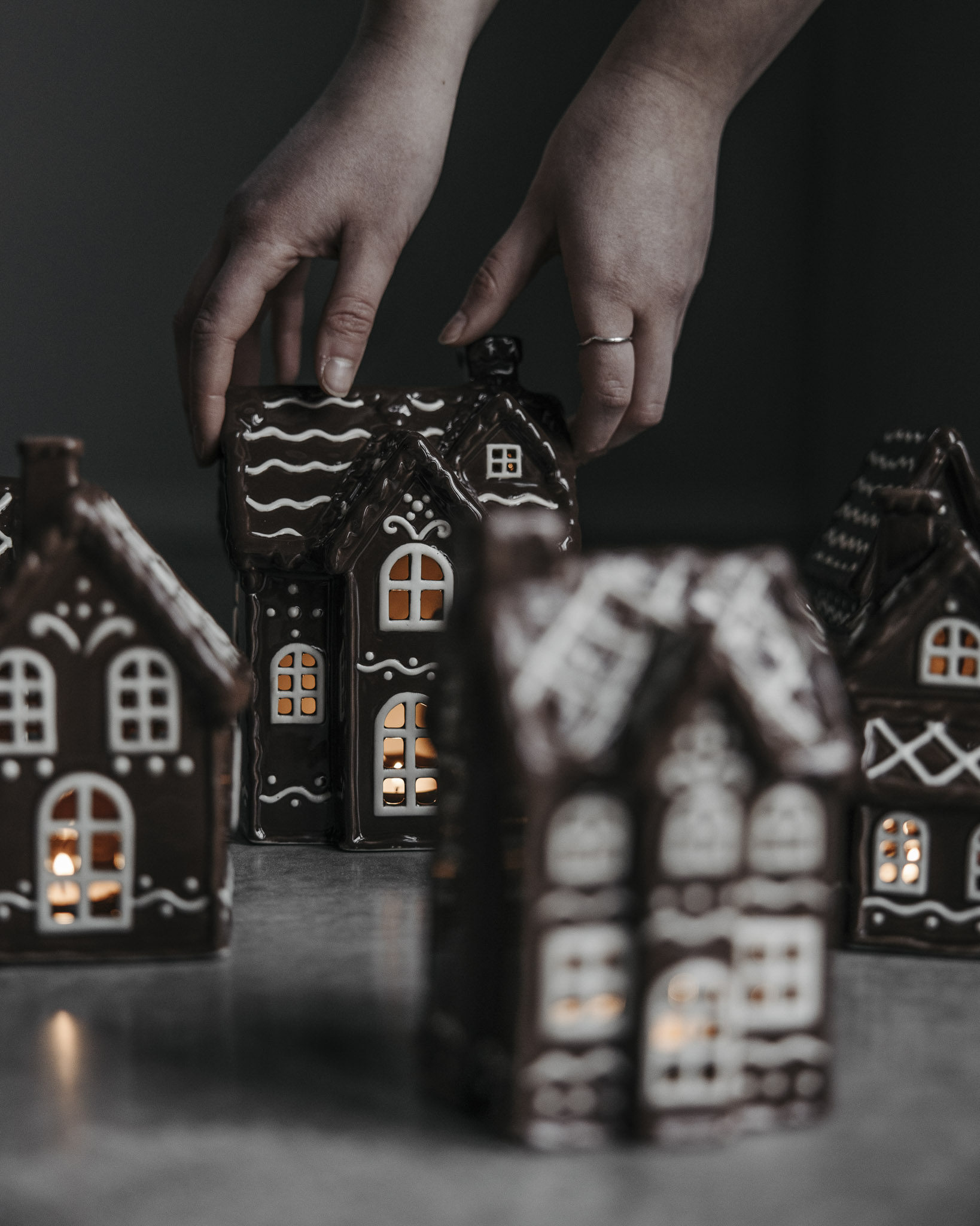 Julbyn No. 4 - Gingerbread House - House - House Lantern - 8