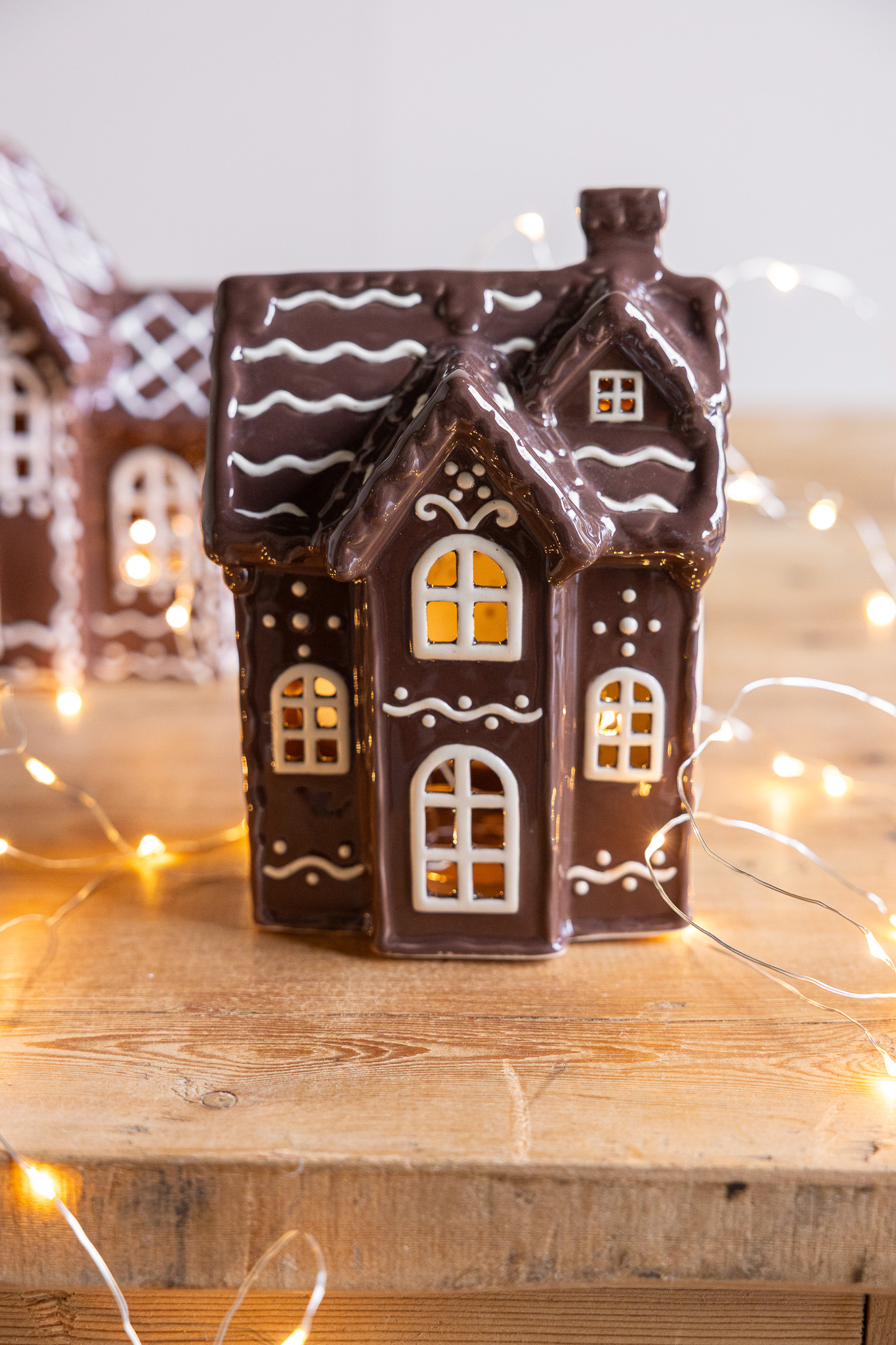 Julbyn No. 4 - Gingerbread House - House - House Lantern - 3