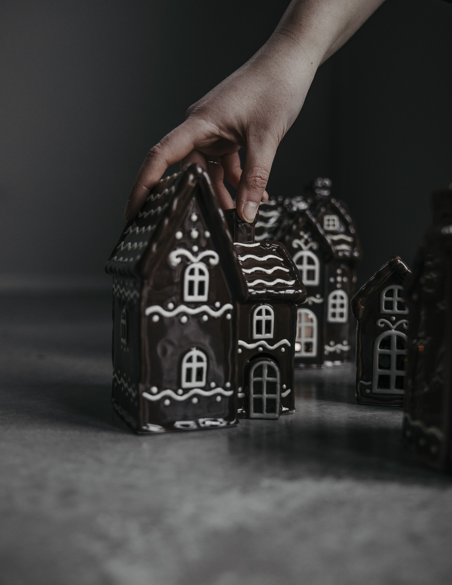 Julbyn Nr 6 - Pepparkakshus - Hus - Huslykta  - 8