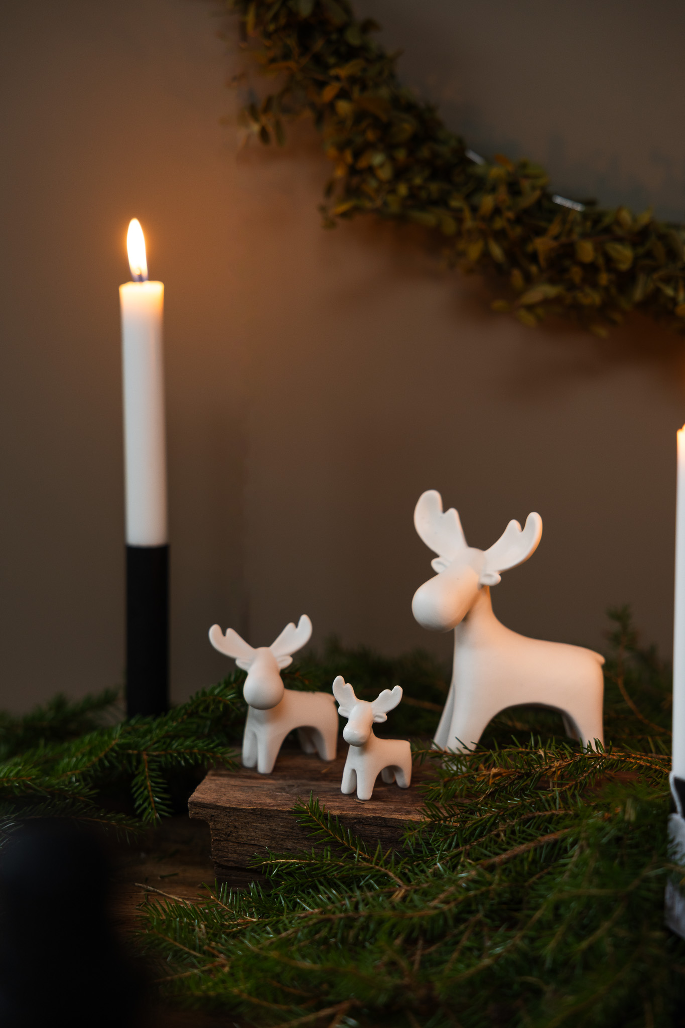 Ivan - Moose - White decoration, medium - 8