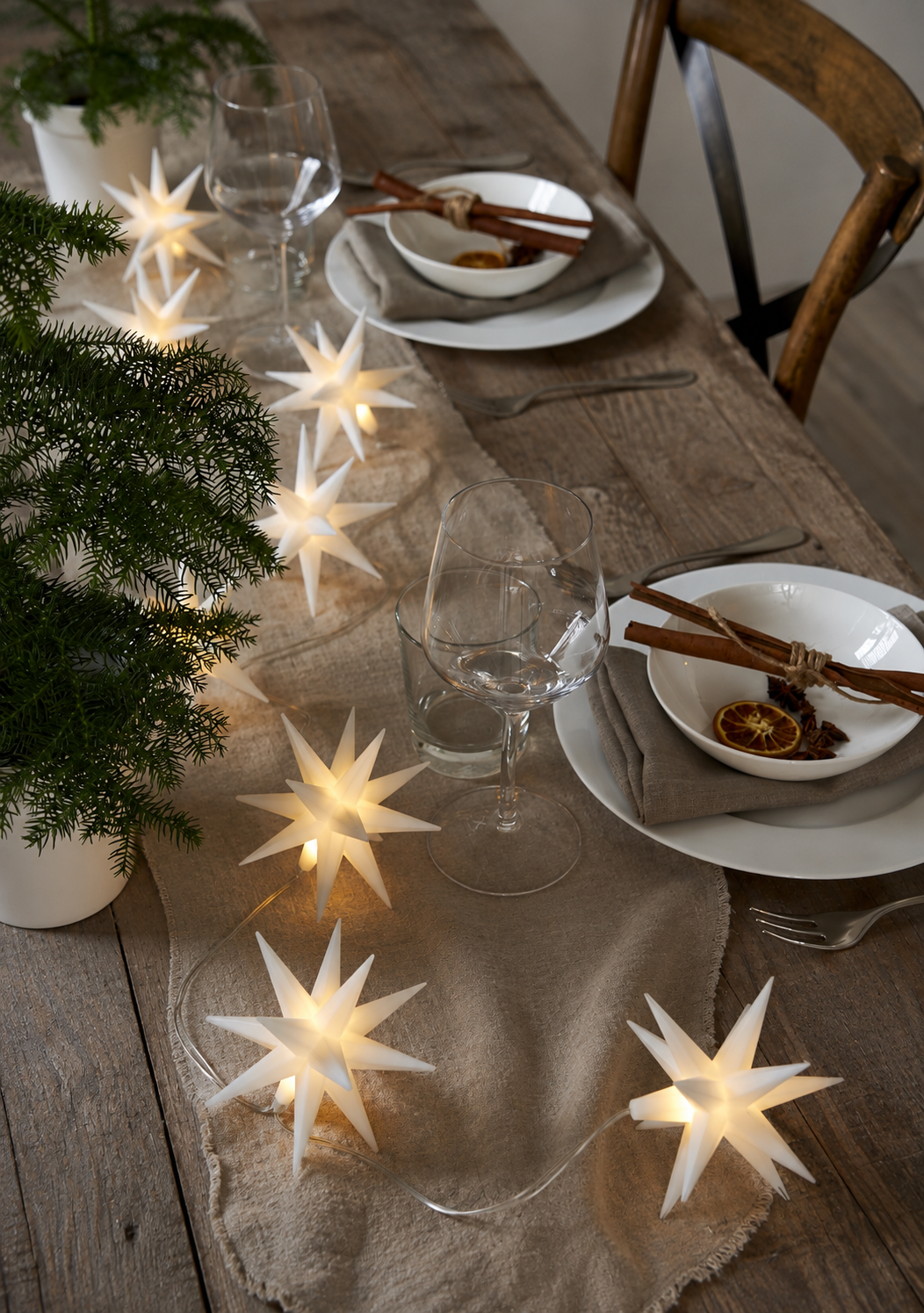 String lights Stars - Warm light - 210 cm - Battery-powered with timer - 10