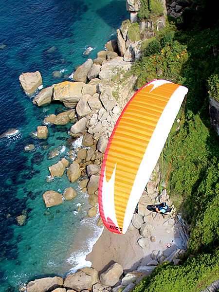 Windtech    Bios is our new intermediate wing certified EN-B. - 6
