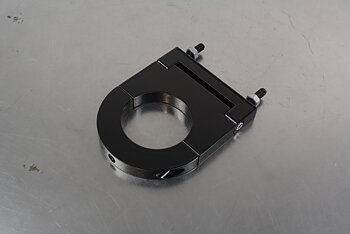 Rattstångsfäste övre 2.5´´ Drop Svart