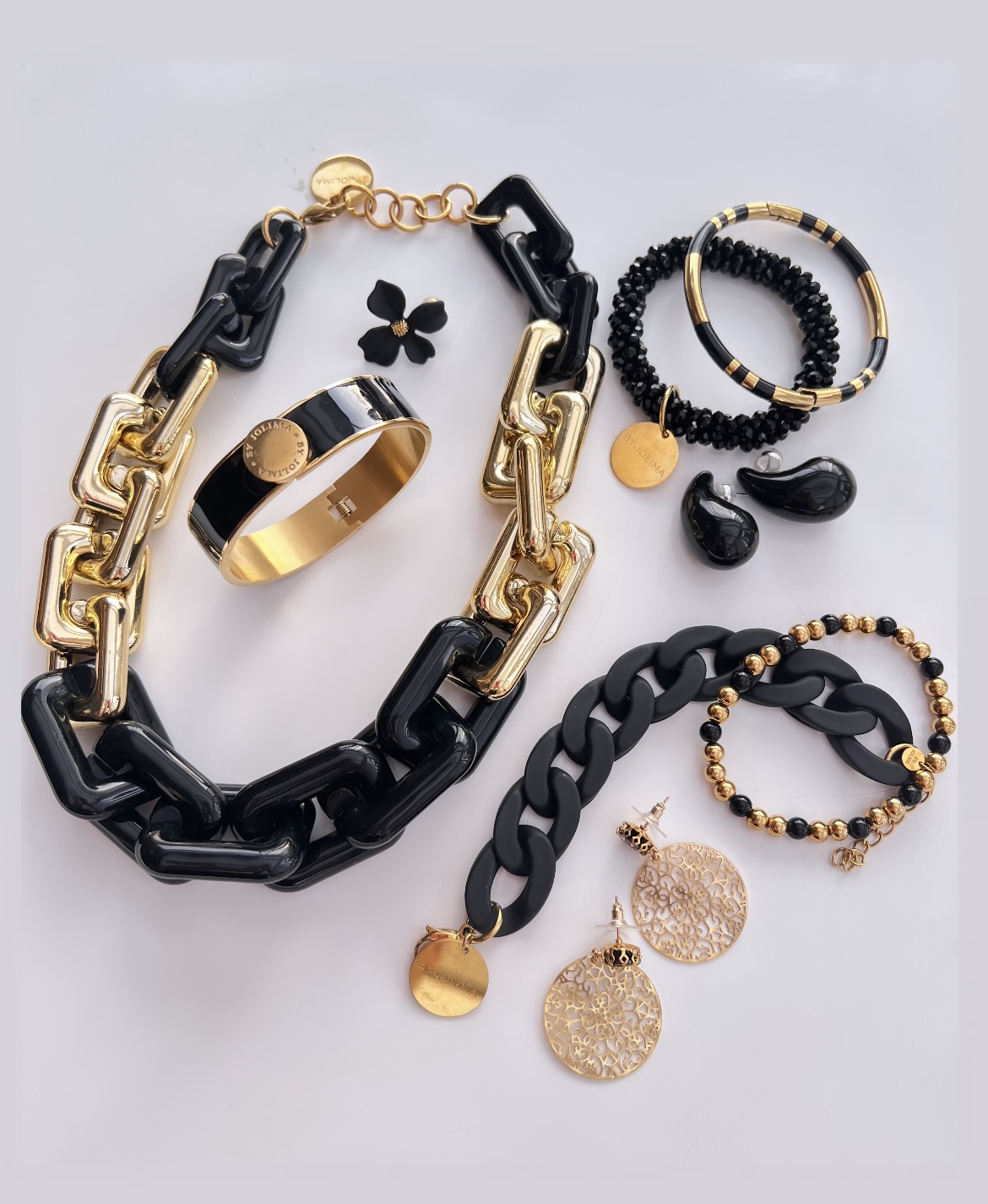 Bead bracelet, black gold By Jolima