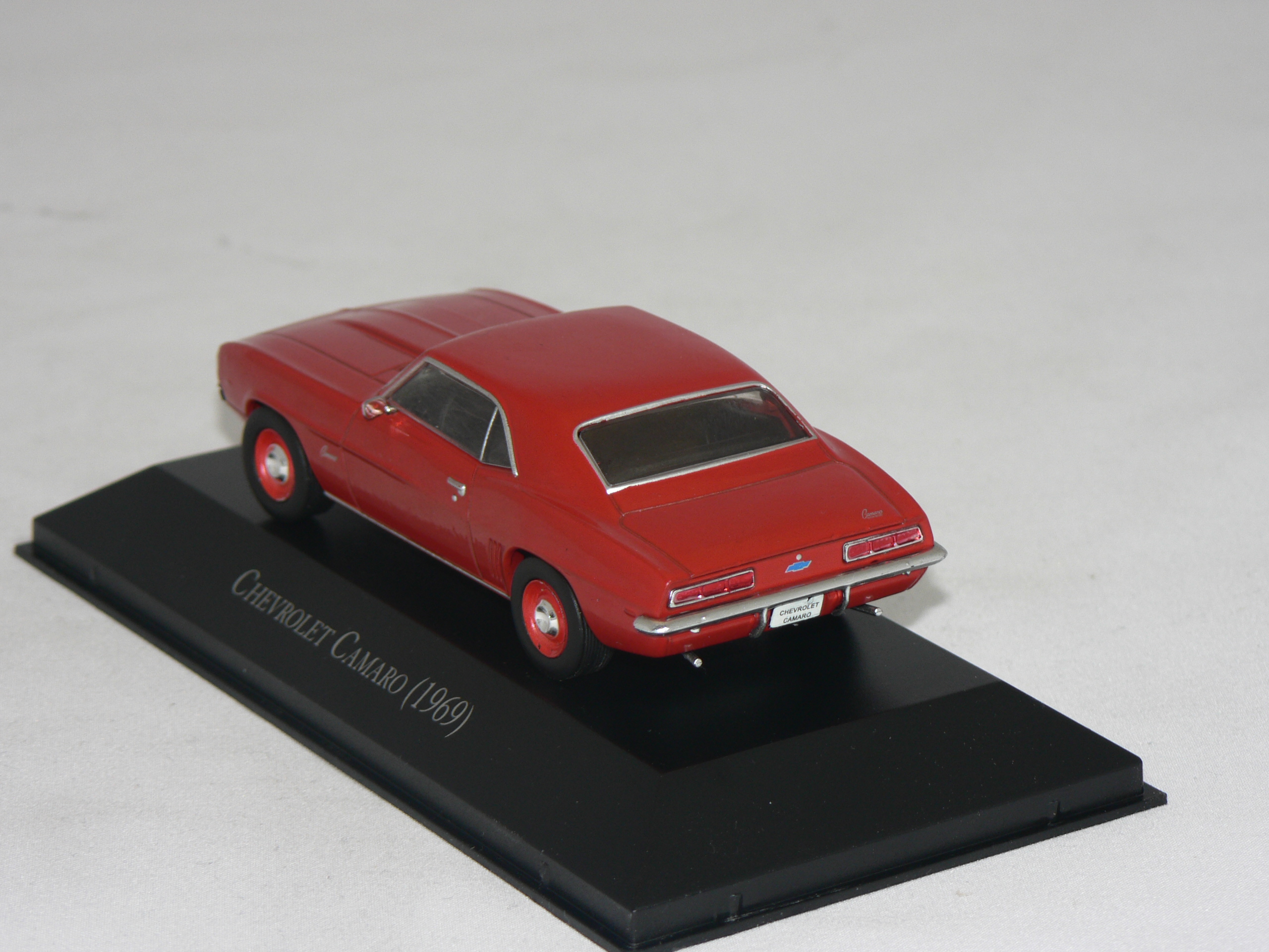 Chevrolet Camaro  1969  1:43  Atlas - 2