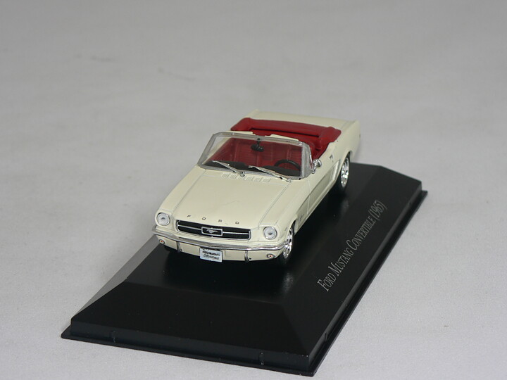 Ford Mustang  Cab  1965   1:43  Atlas