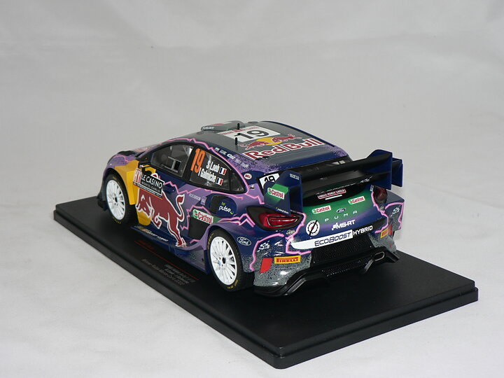 Ford Puma #19   2022 Rally Monte Carlo  S.Loeb/ I.Galmiche    1:18  IXO