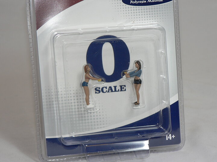 Figurer  Car Wash Girls  1:43  American Diorama