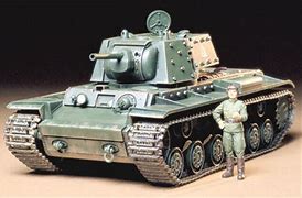 KV-1B  Russian Tank  1:35  Tamiya - 2
