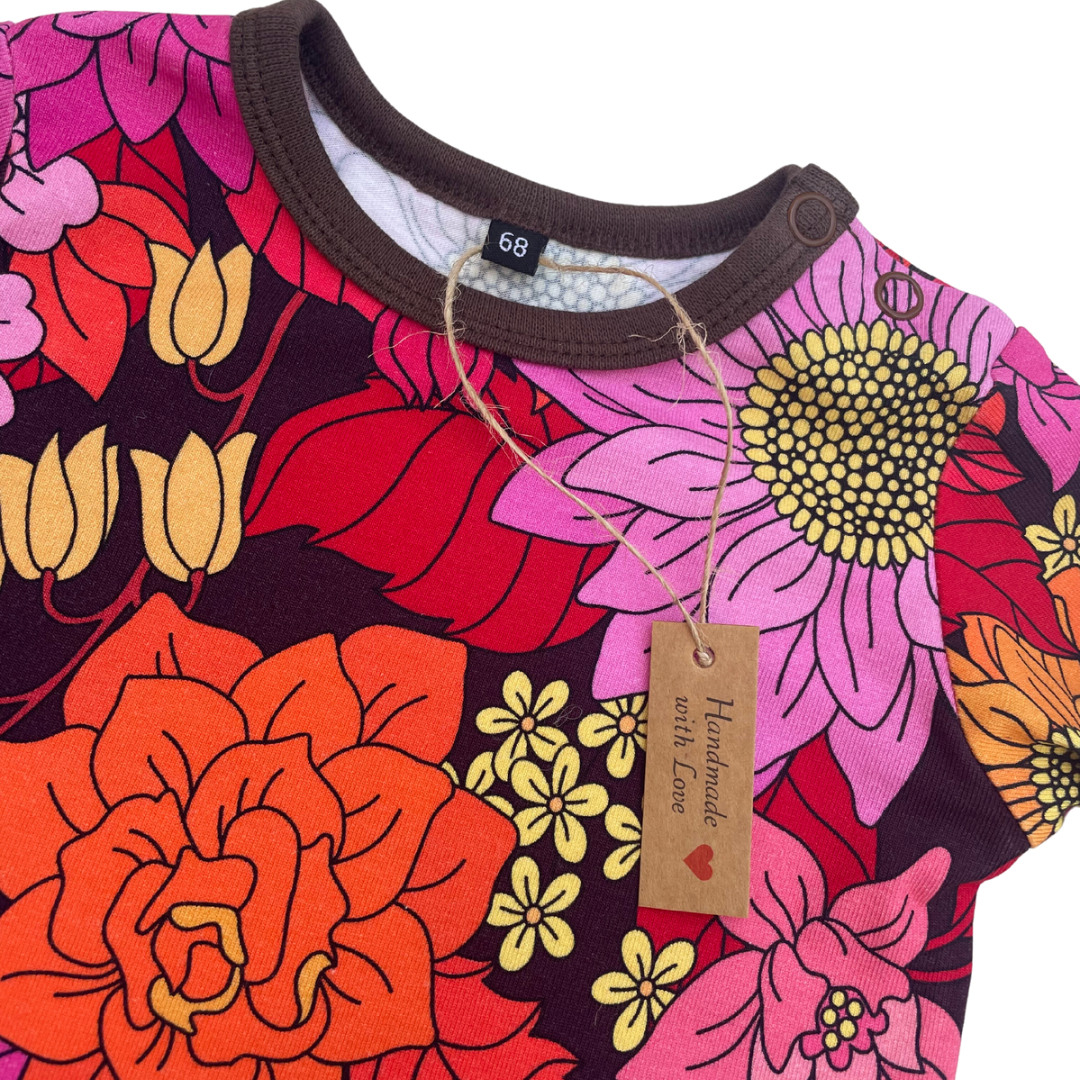 Body ”Retroblomster brun” stl. 68
