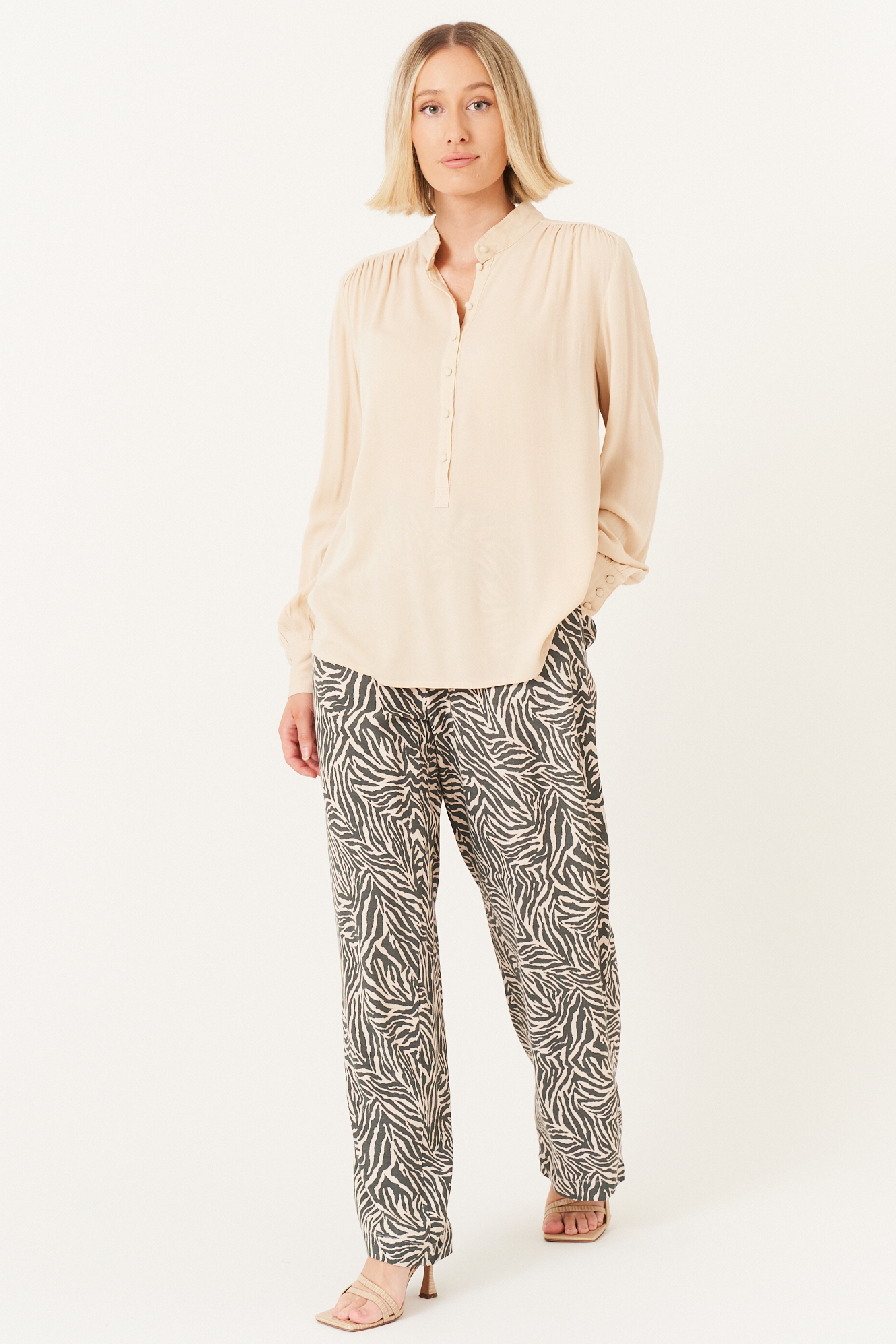 Pamela blouse  biscuit - 3