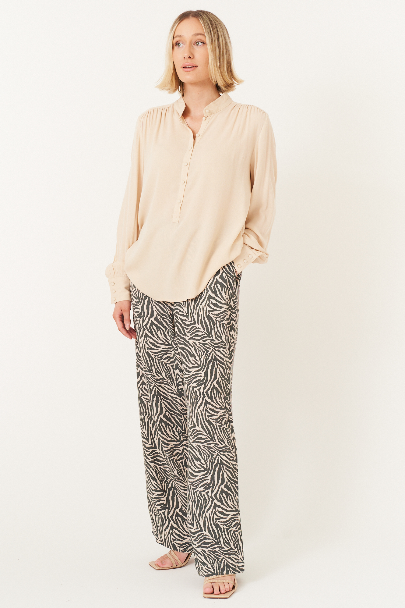 Pamela blouse  biscuit - 4