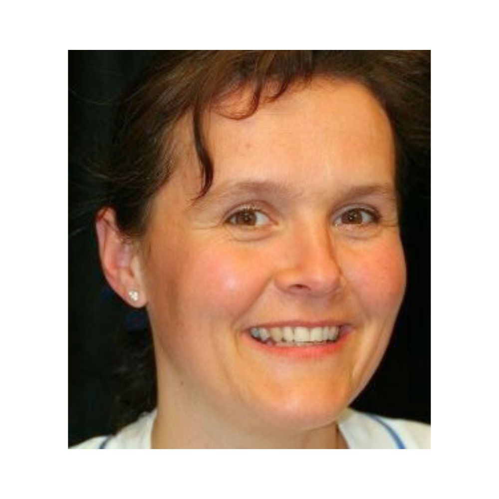 Lina och glasögonormen - författarbild - ortoptist Melanie Baumann - barnbok om att få glasögon