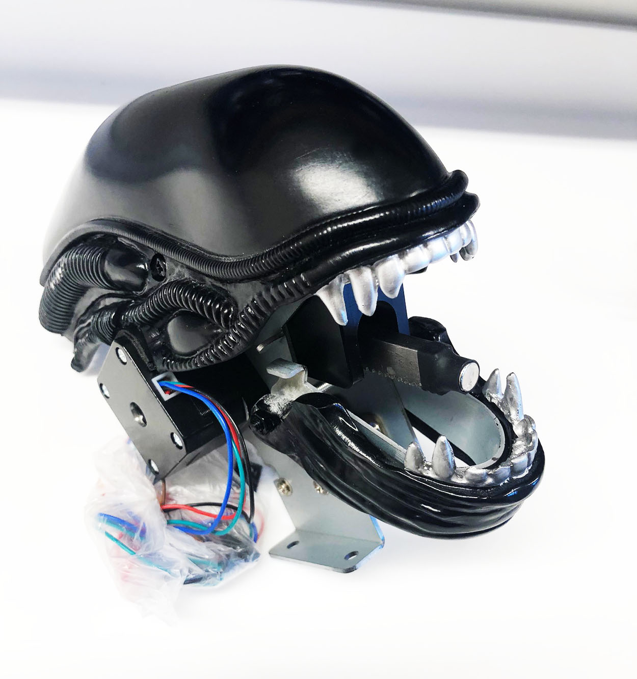 Alien Complete Xenomorph Head Assembly Pinball Brothers