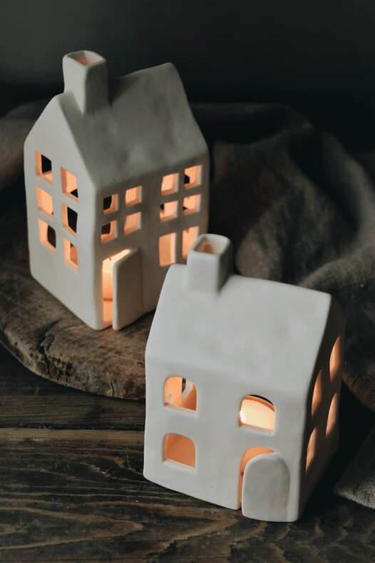 Lantern - Light lantern - Light house - House - Ceramic - Tall - 3