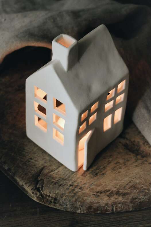 Lantern - Light lantern - Light house - House - Ceramic - Tall - 2