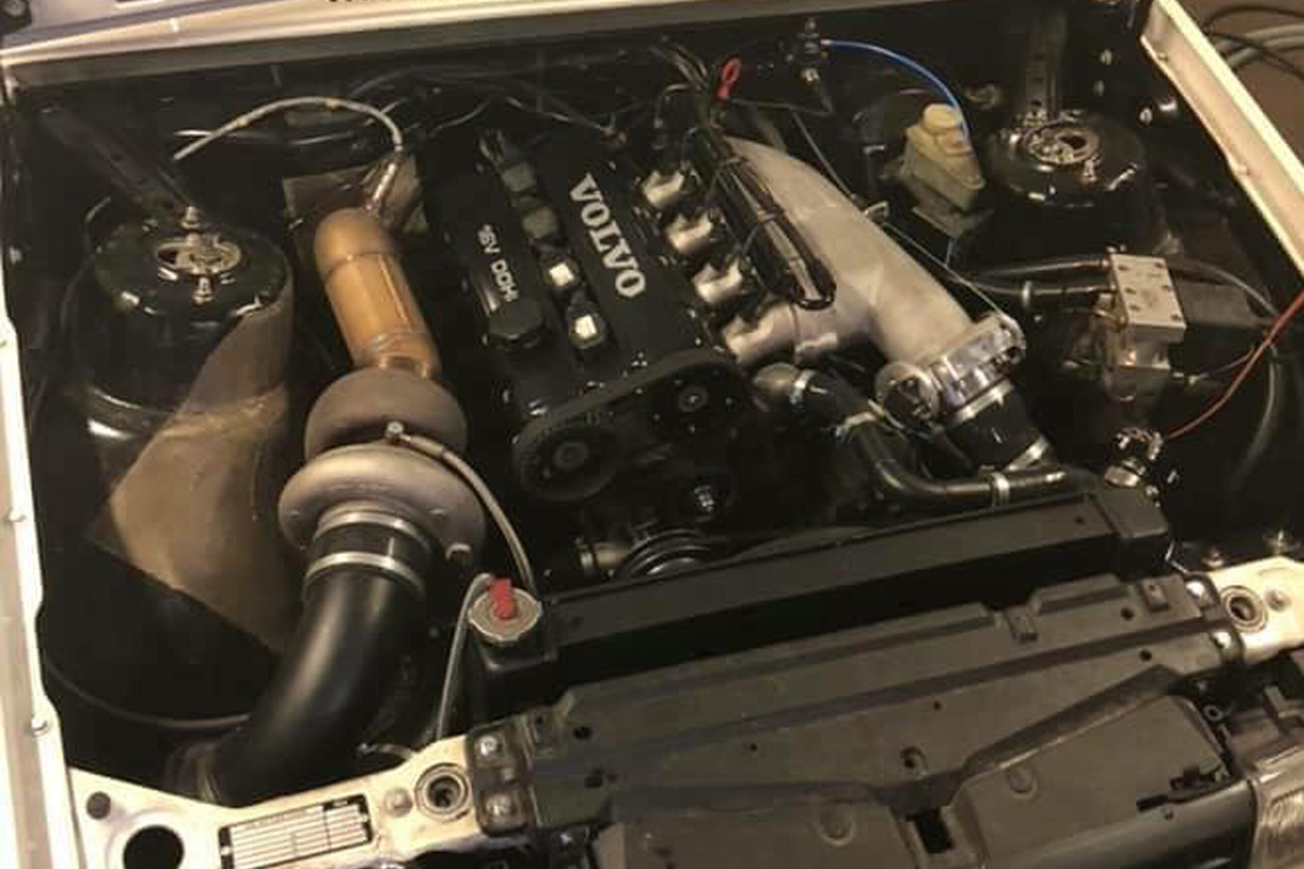 Motorfäste Volvo 740 / 940 - B23 / B230 std lutning - 4