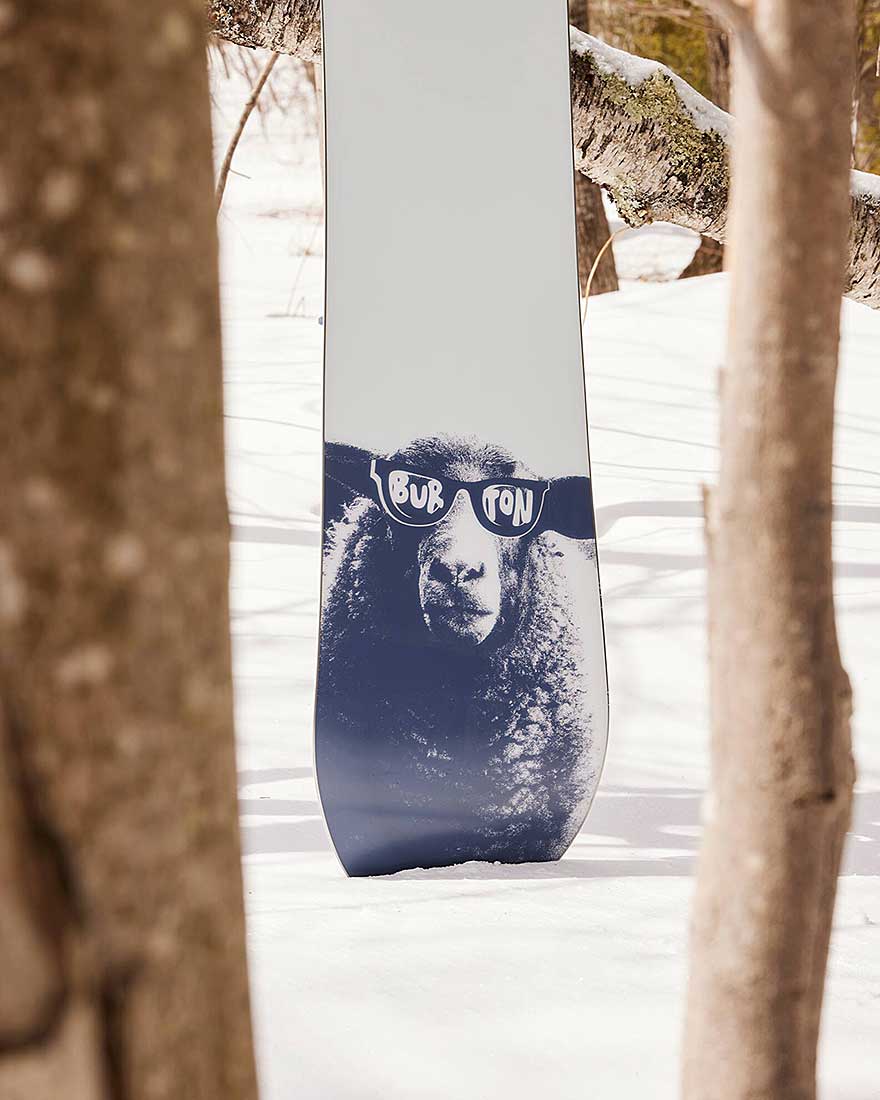 Burton Snowboard Yeasayer Flying V 144 Standtall.se