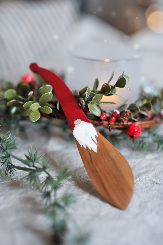 Smörkniv - Trä - Tomte - 18 cm  - 3