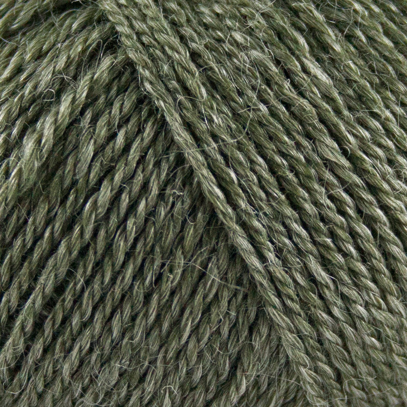No.3 Organic Wool & Nettles,  1124 Khaki Green