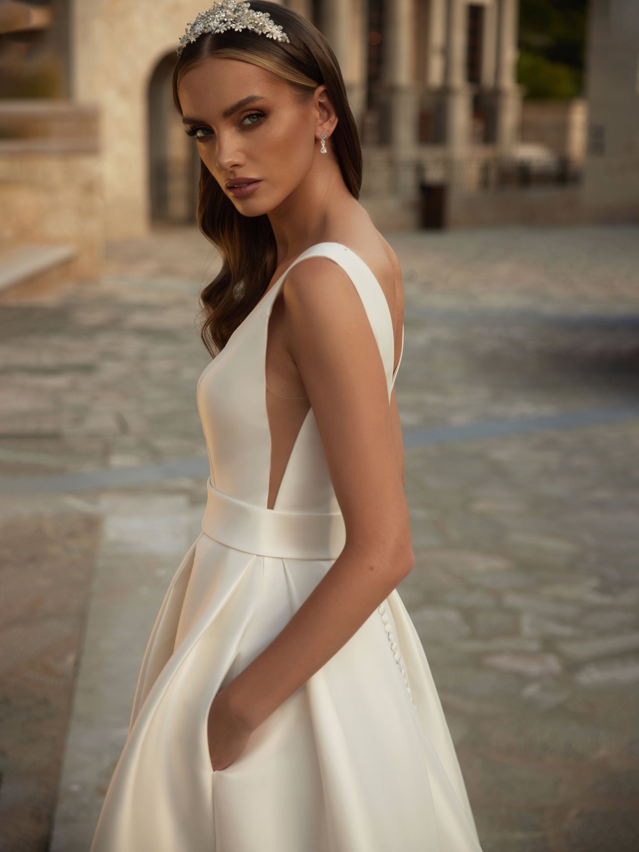 Bianco Evento Limited edition Opal - 4