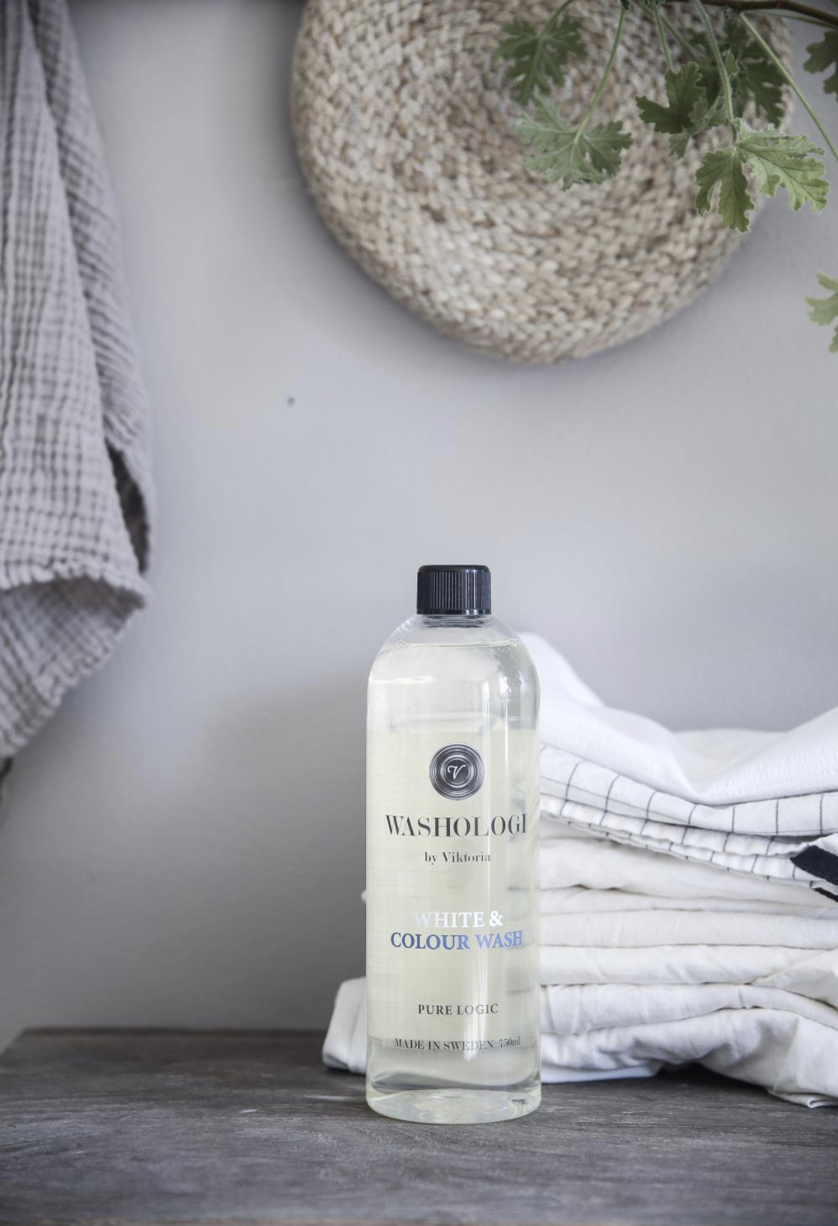 Detergent White &amp; Colour wash - 2