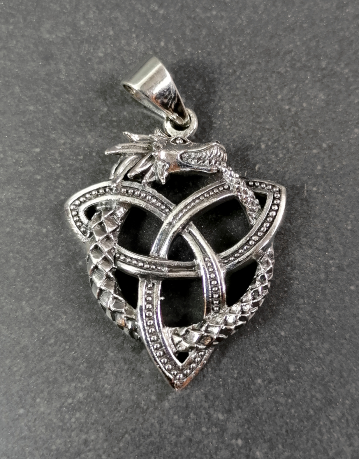 Hänge i Silver - Keltisk Knut med Ouroboros