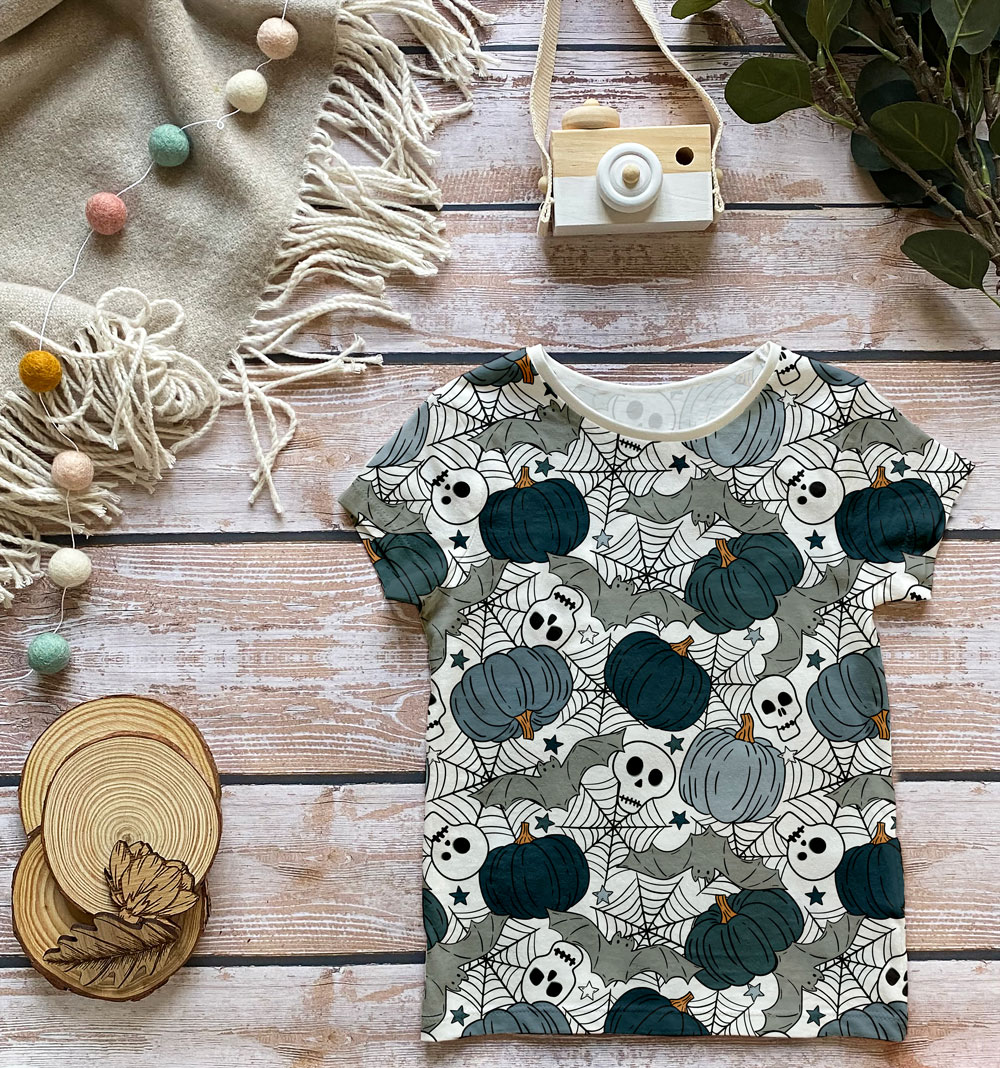 BATS N SKULLS - 3