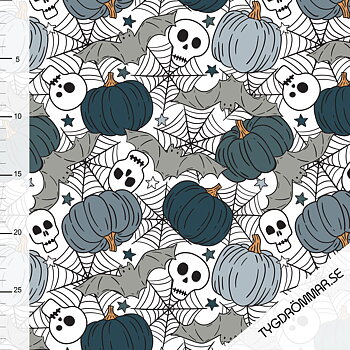 BATS N SKULLS