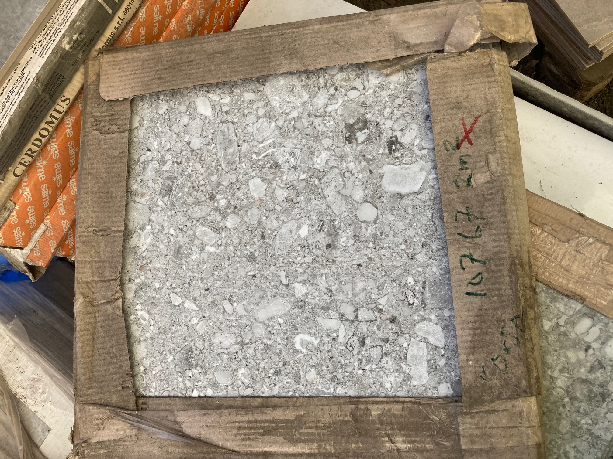 Saime ? 50x50 Granitkeramik
