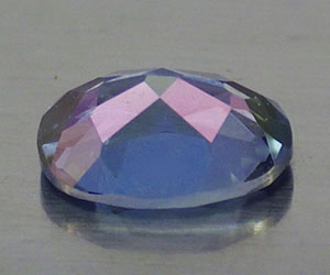 Hermoso topacio azul azotico natural ovalado de 6,2x4,2 mm con brillo superior - 2
