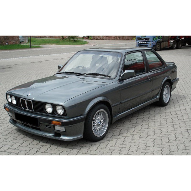 BMW E30 - Frontläpp M-Tech I 
