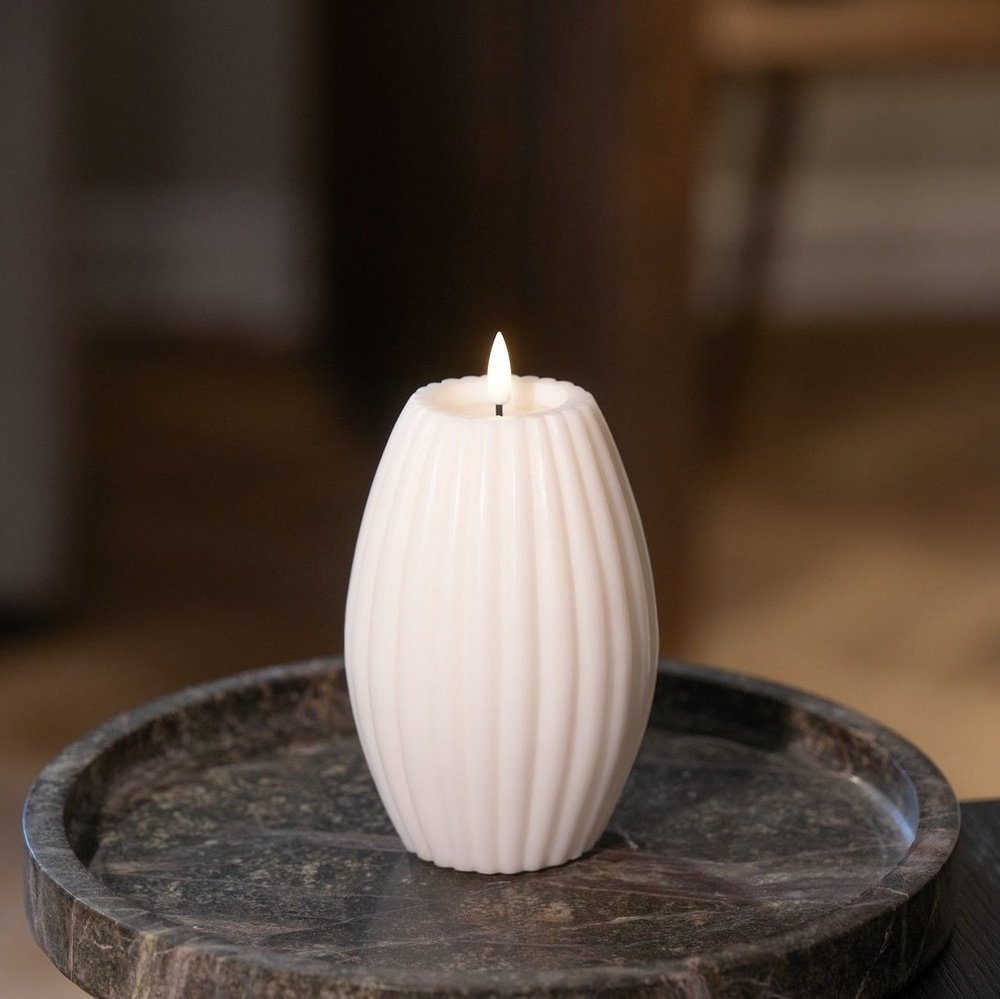 Deluxe Homeart - Block Candle Oval - White - 10x15 cm - 3