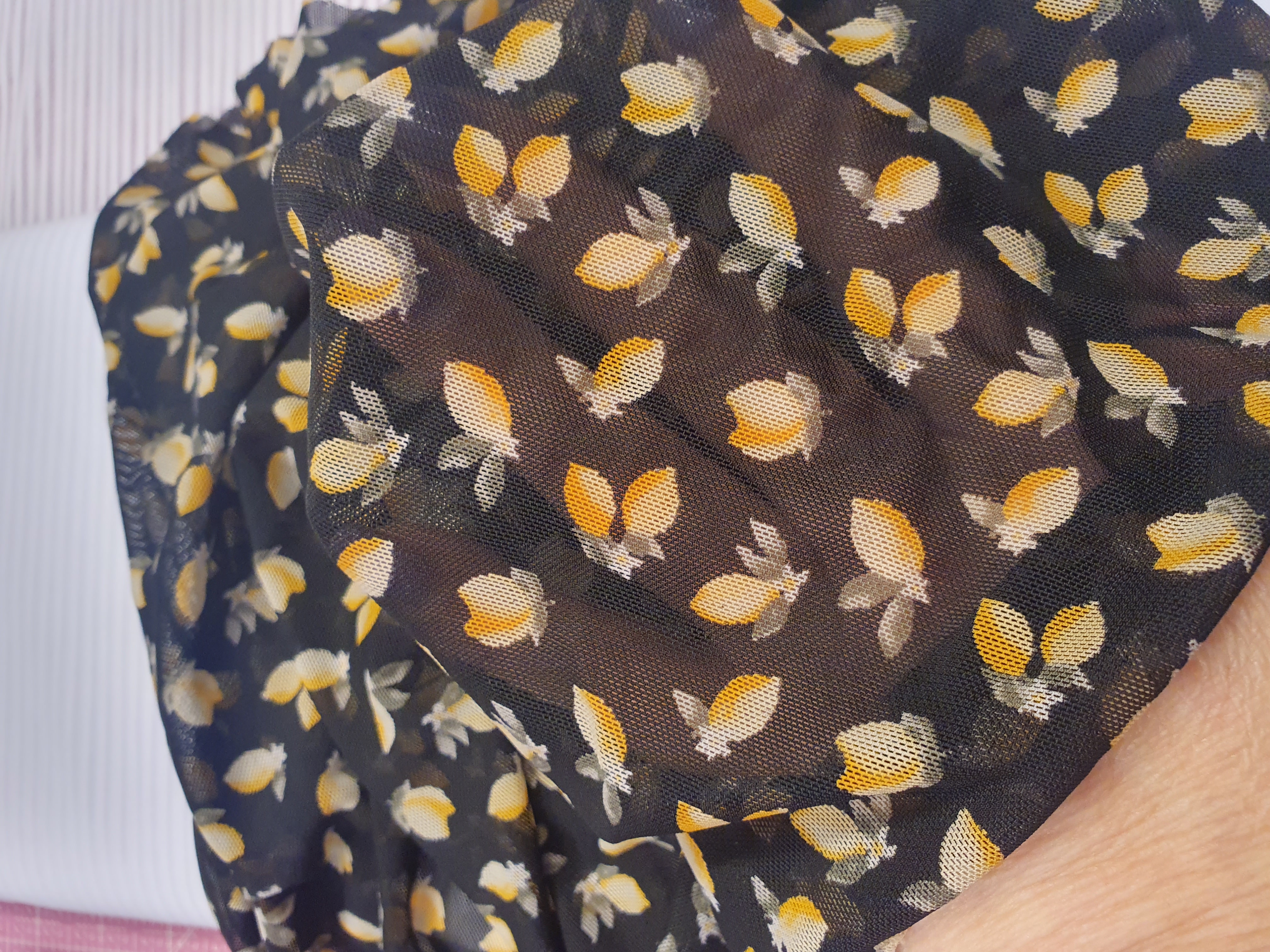 Stretch mesh with lemons - 3