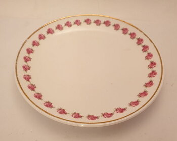 Assiett med rosbård 