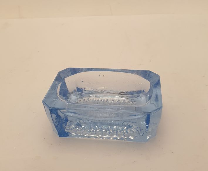 Saltskål gjutet glas ljusblå
