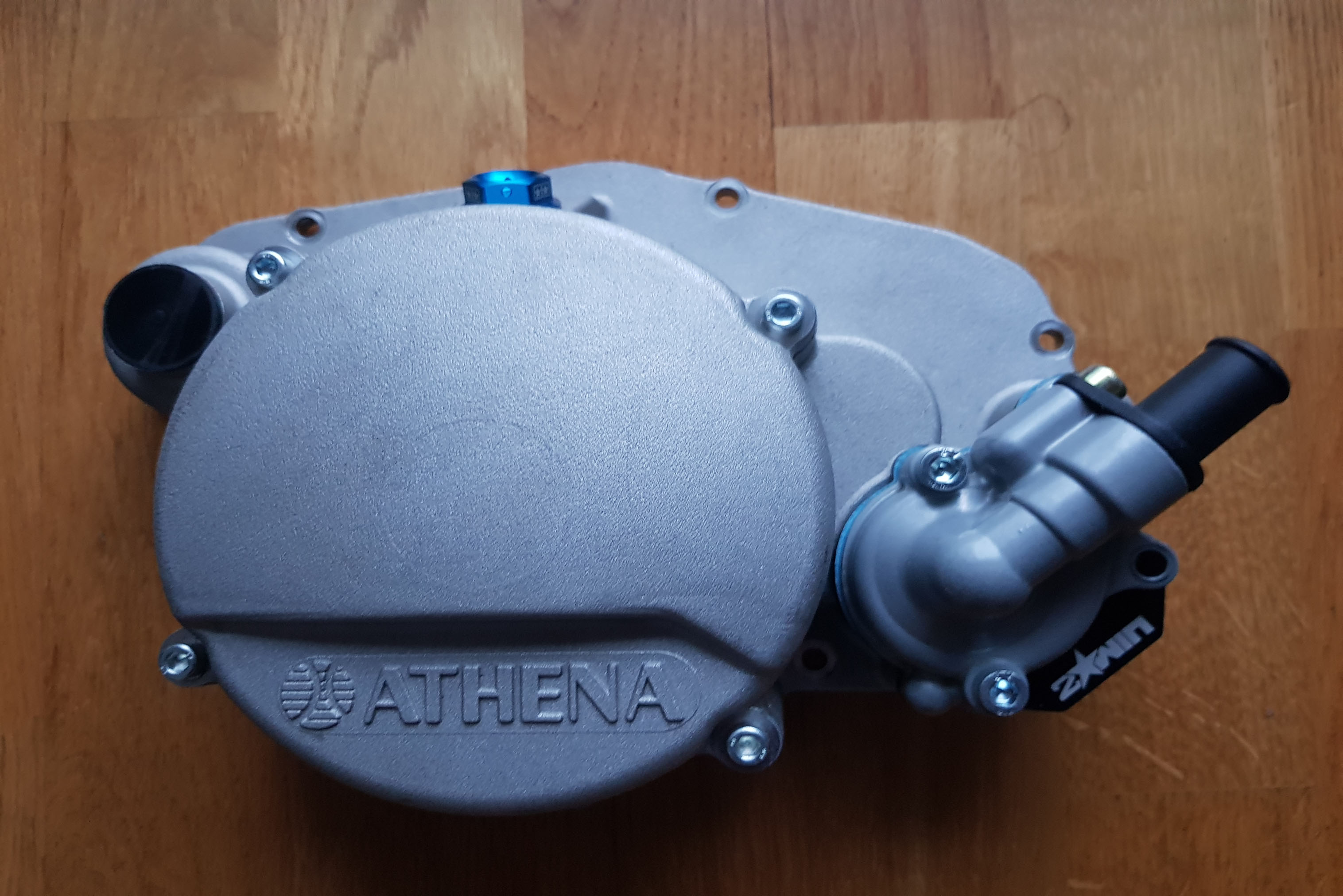 Athena Racing Kopplingskåpa AM6