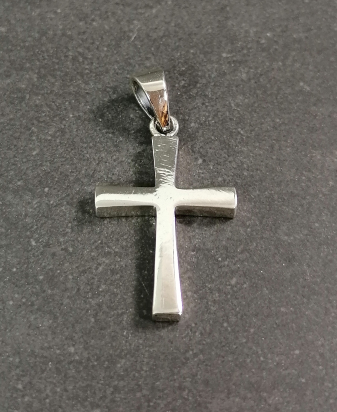 Kors Hänge i Silver