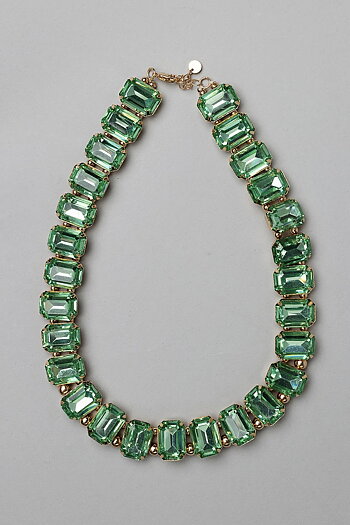 Bow 19 - Liz Necklace Soft Green