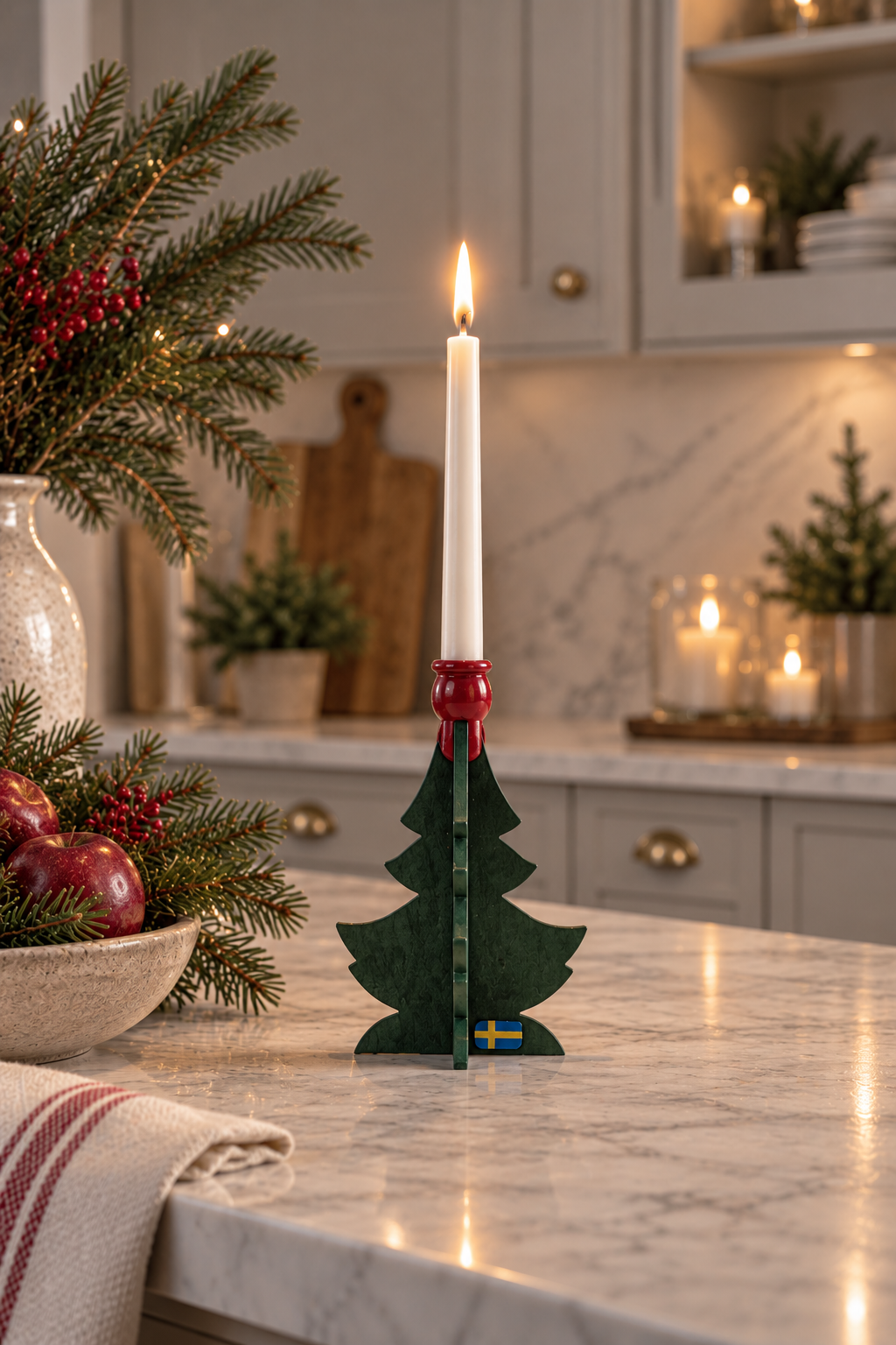 Candle holder - Spruce - Christmas tree - 1 candle - Wood 12.5 cm
