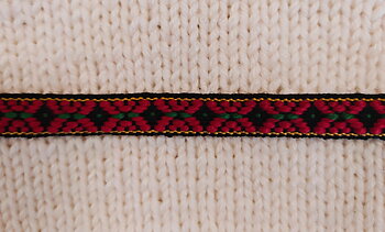 Broderat band svart-grön-röd