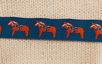 Broderat band Dalahäst blå
