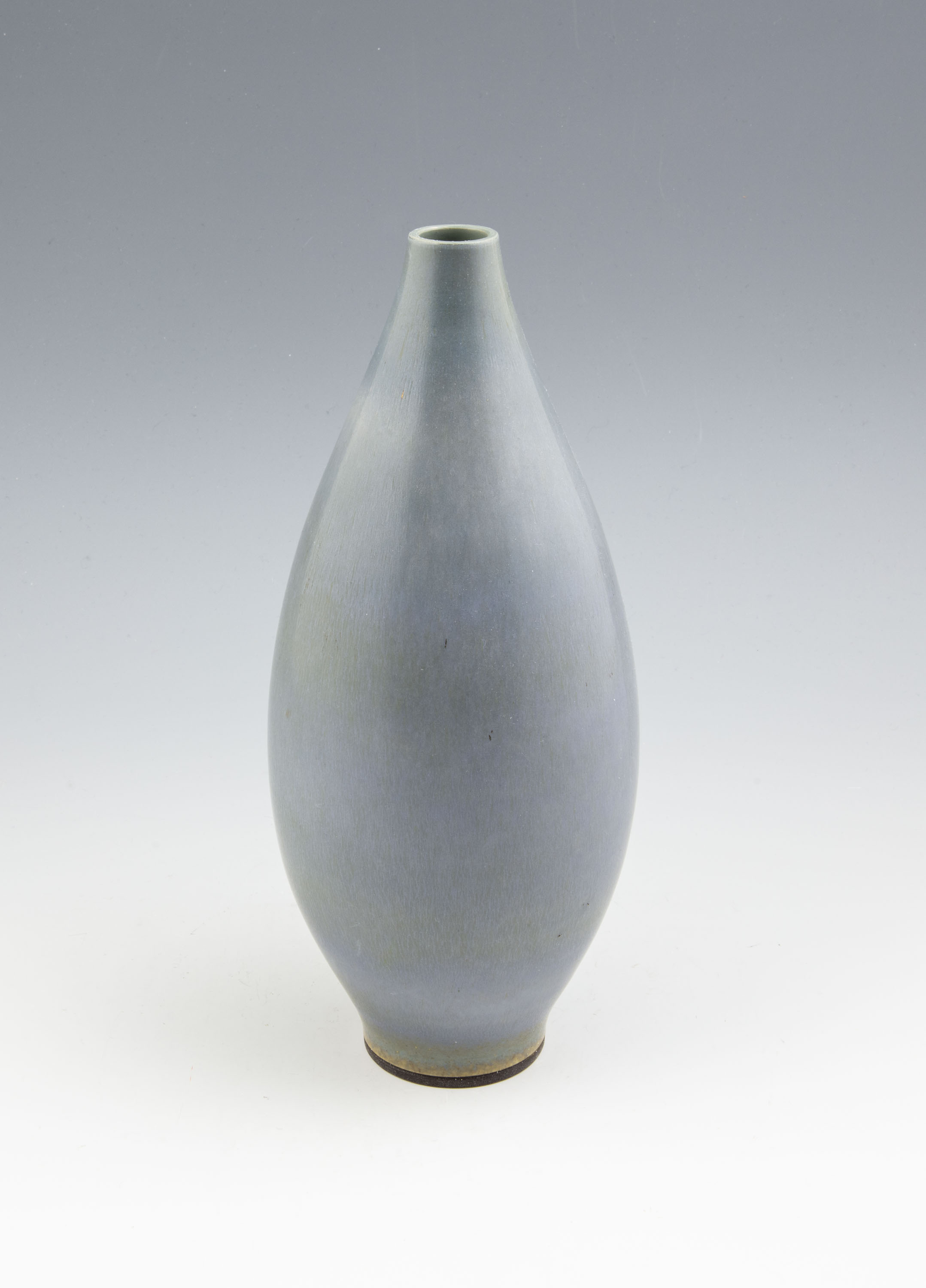 Vase - Studio hand