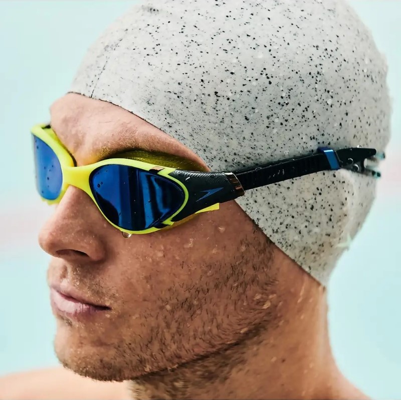 Super-comfortable goggles for swimming training and open water training